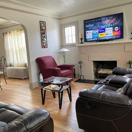 2 Bedroom Apt Near Great Lakes Naval Base And 6 Flags Waukegan Luaran gambar