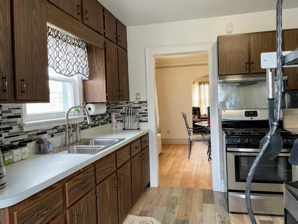 2 Bedroom Apt Near Great Lakes Naval Base And 6 Flags Waukegan Luaran gambar